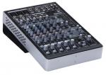 mackie onyx 820i