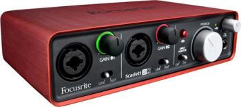 <span>Focusrite</span> Scarlett 2i2 