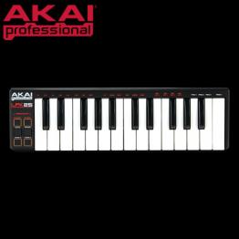 <span>Akai</span> LPK25