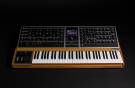 Moog Music ONE 16 VOIX